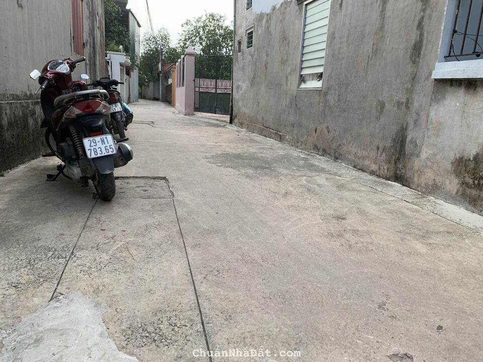 Đất Dương Quang - Gia Lâm - HN giá chỉ 1tỷ012tr. Giá rẻ giật gân, không có mảnh thứ 2 Đất Dương Quang - Gia Lâm - HN giá chỉ 1tỷ012tr. Giá rẻ giật gân, không có mảnh thứ 2