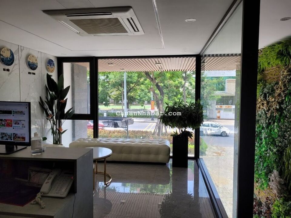 Tòa Căn Hộ Cao Cấp Mặt Tiền Trần Hưng Đạo Sơn Trà Đà Nẵng.