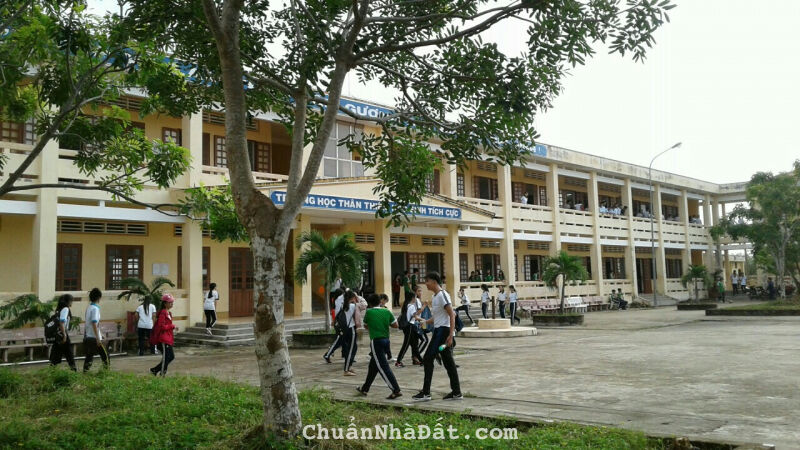 BÁN ĐẤT 1200m2 THỔ CƯ 600M VỊ TRÍ ĐẸP , XÂY NHÀ Ở VÔ TƯ. SÁT CÁC TIỆN ÍCH GIÁ 390 TRIỆU/SỔ BÁN ĐẤT 1200m2 THỔ CƯ 600M VỊ TRÍ ĐẸP , XÂY NHÀ Ở VÔ TƯ. SÁT CÁC TIỆN ÍCH GIÁ 390 TRIỆU/SỔ