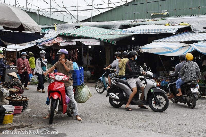 BÁN GẤP 3000M2=(60X50)THỔ CƯ, 524TRIỆU, SÁT CHỢ, TRƯỜNG HỌC, TIỆN KINH DOANH, SHR