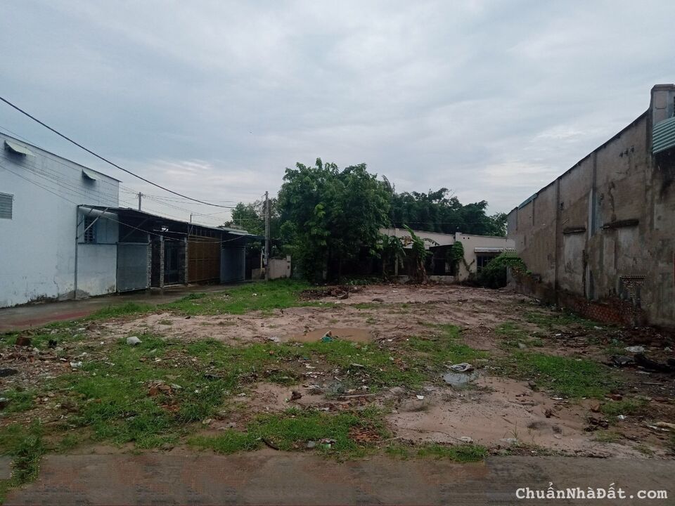 SANG GẤP 8 SỔ THỔ CƯ(2000m2)SÁT KCN LỚN,336 TRI ỆU,ĐƯỜNG BÊ TÔNG 18M,GẦN CHỢ,SHR