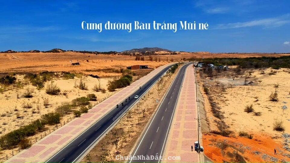 170k/m2. Đất xã Hòa Thắng cạnh bên kdl Bàu Trắng. Có đường trên sổ