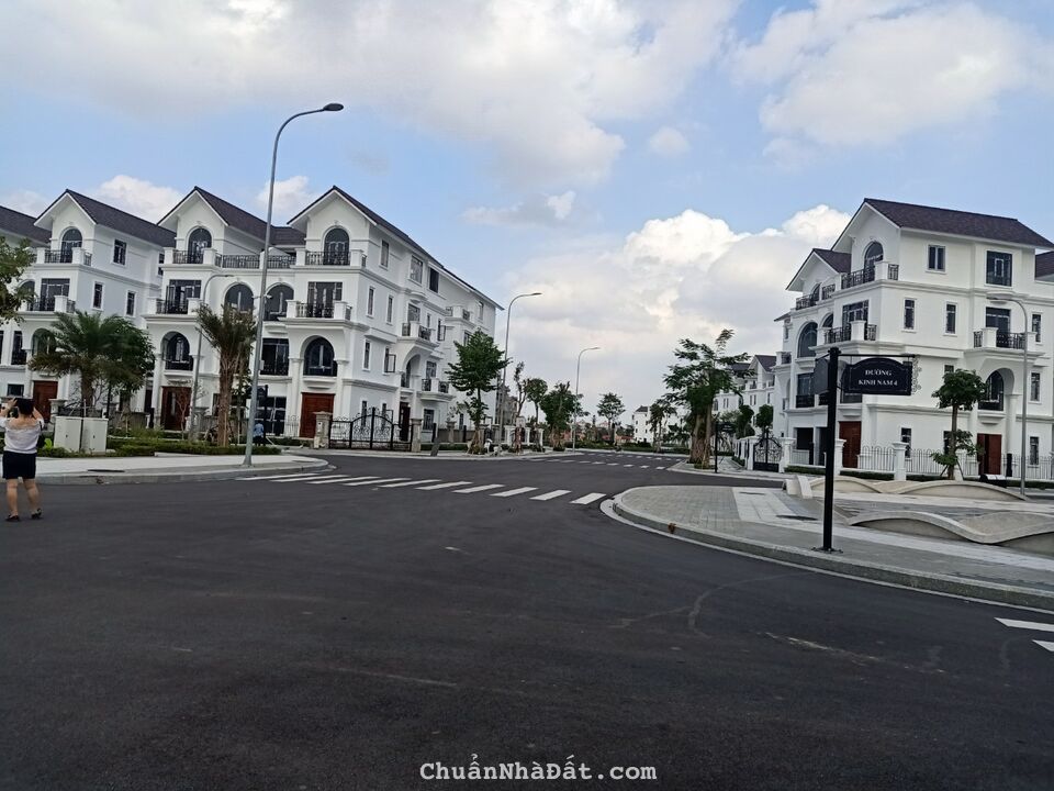 bán nhanh  suất ngoại giao dự  án Mạnh Đức Victory