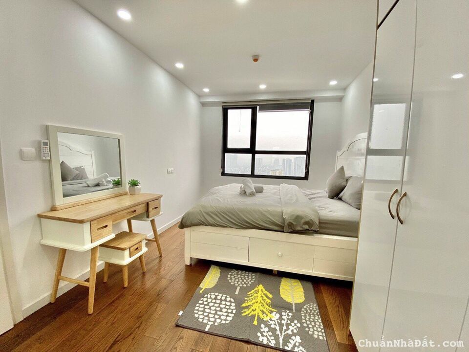 Căn hộ View Hồ, 2pn2wc đẹp tại dự án tại tòa C7 - Vinhomes D’Capitale Căn hộ View Hồ, 2pn2wc đẹp tại dự án tại tòa C7 - Vinhomes D’Capitale