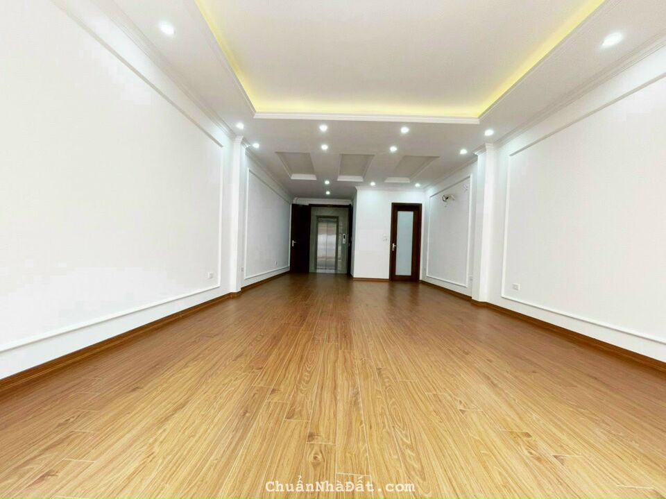 CHO THUÊ TÒA NHÀ 7 TẦNG - THANG MÁY NHẬP KHẨU - NGÕ Ô TÔ TRÁNH TẠI THÁI HÀ