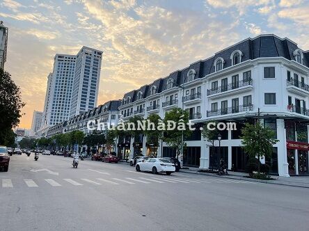 BÁN CĂN TIME GARDEN ĐỐI DIỆN CỘT ĐỒNG HỒ LH: 0988118736