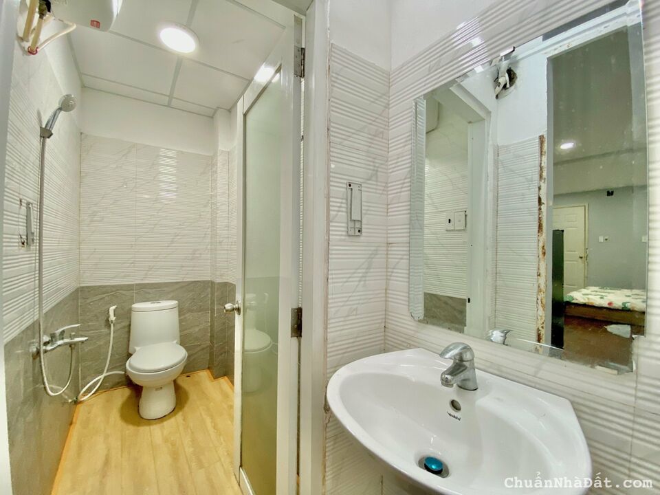 Giảm ngay 1tr cho tháng đầu tiên - CHDV Full nội thất chỉ 7.5tr ngay Lý Tự Trọng, Quận 1 