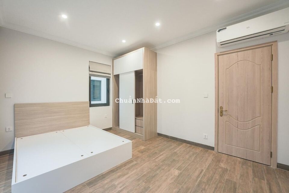 Cho thuê biệt thự shophouse hoàn thiện hai tầng có nội thất cơ bản giá chỉ 7tr liên hệ: 0981996532