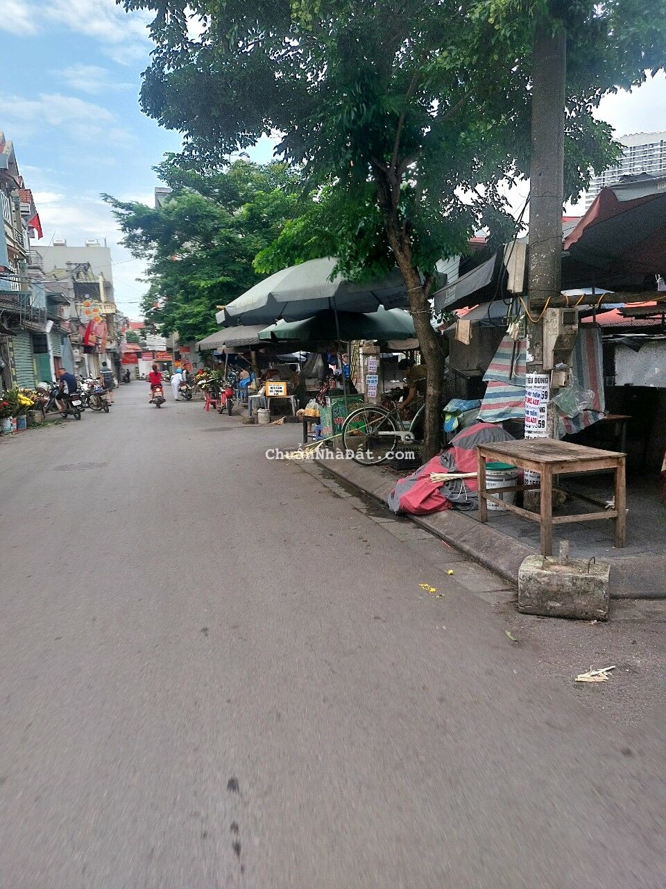 Chục chính Ngọc Chi, Vĩnh Ngọc 81m, MT 5M. Vỉa hè, Kinh doanh, Ô Tô tránh. Gía 10,5 tỷ.