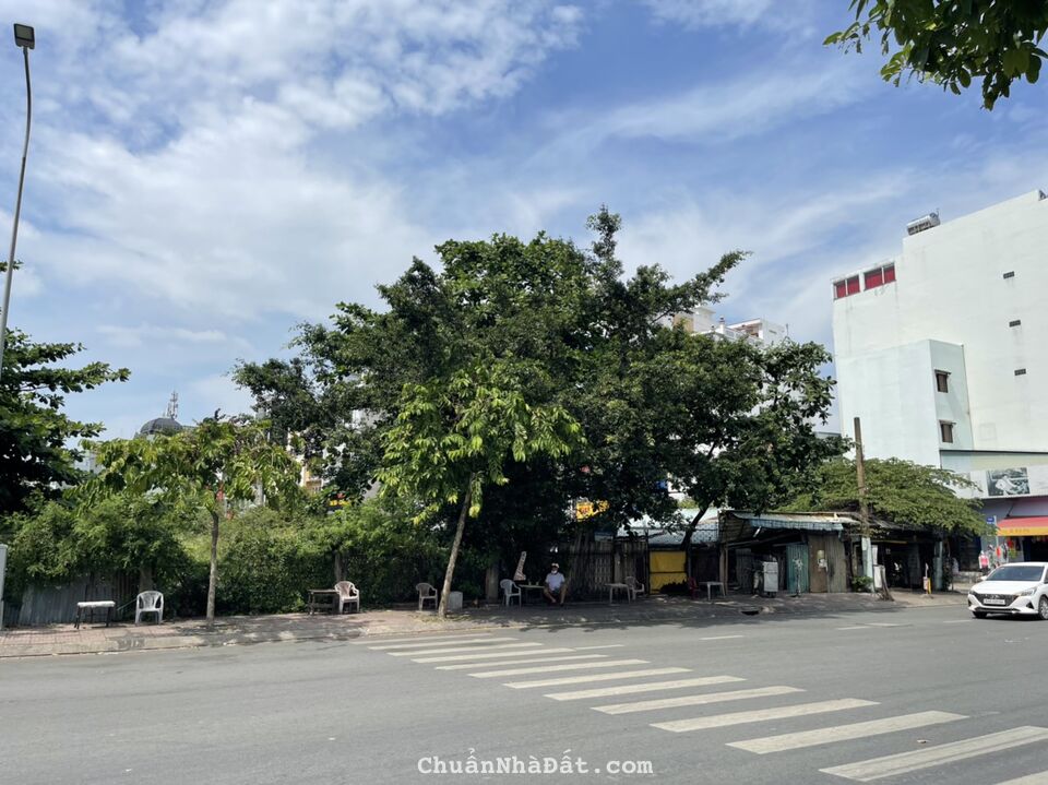 CẦN BÁN GẤP BĐS Góc 2 Mặt Tiền - Q6