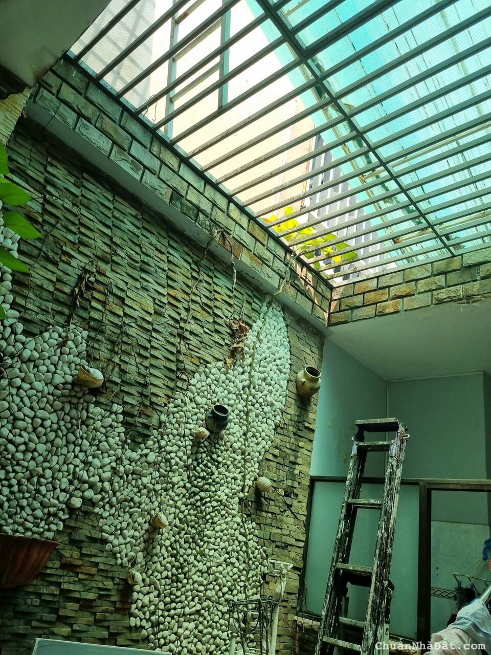 Nhà đẹp, HXH Q7, 144m2, 3 tầng BTCT, ngang 8m, giá 17.5 tỷ TL.