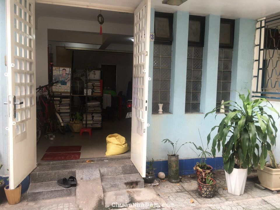 Nhà Trần Hưng Q5, 33.4m2, 4 tầng btct, giá 6.5 tỷ Thương Lượng.