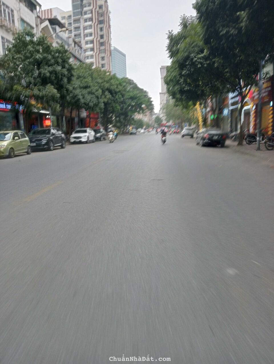 Chính chủ cần bán gấp căn nhà Biệt Thự Khu Nhà Ở Trung Văn Nam Từ Liêm Hà Nội dt 185 m2 giá 34,5 tỷ