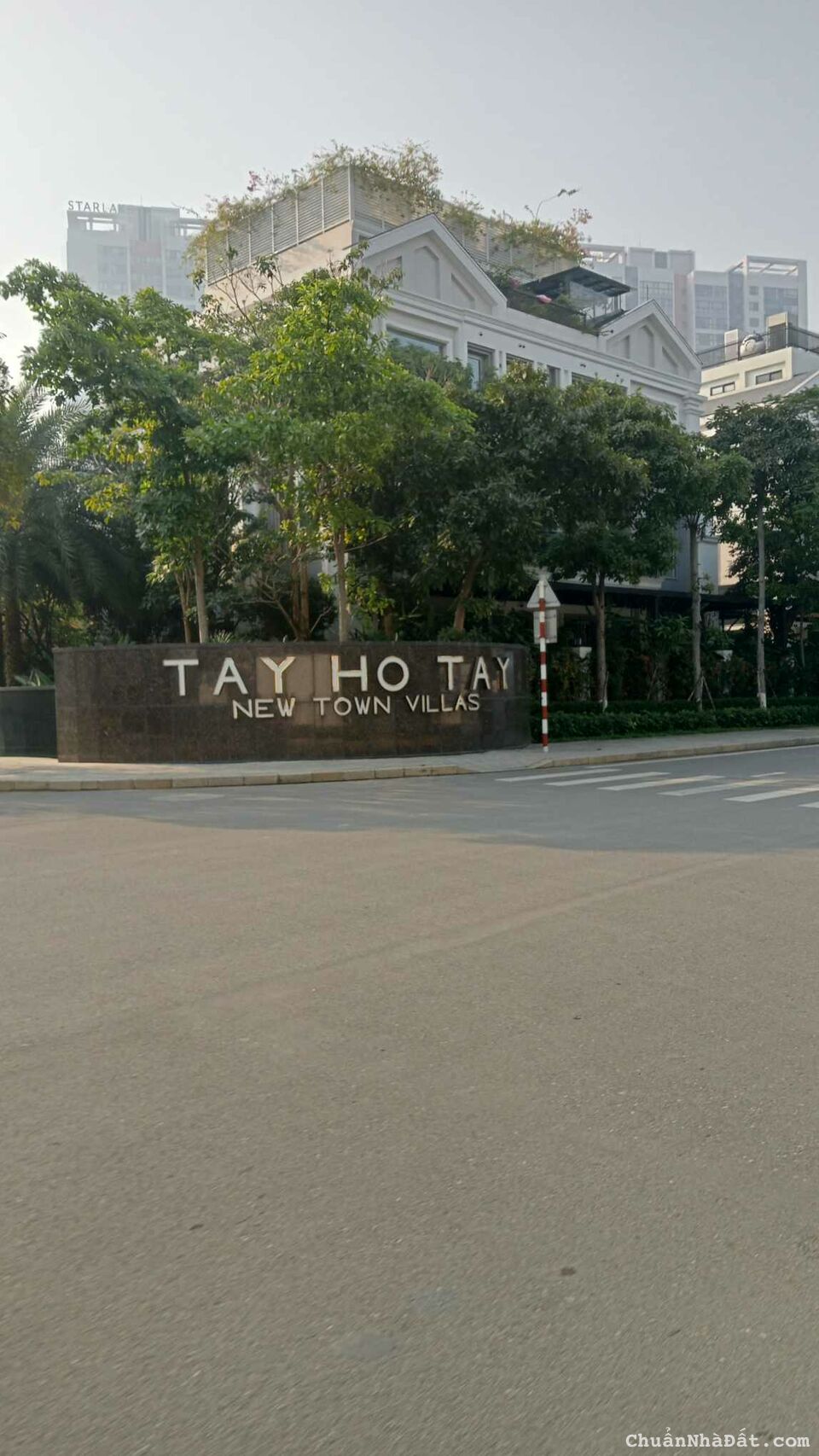 Em cần Bán gấp căn nhà phân lô romantic park Tower Tây Hồ, Hà Nội, diện tích 116 m2, giá 50,5 tỷ 