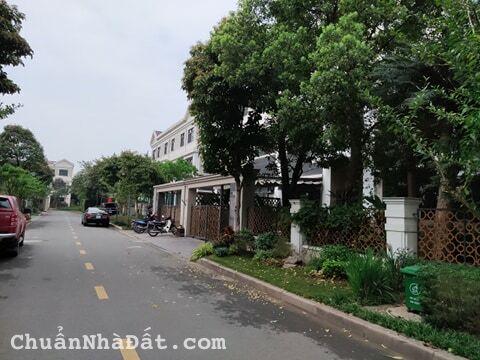 Em cần Bán gấp căn nhà phân lô romantic park Tower Tây Hồ, Hà Nội, diện tích 116 m2, giá hơn 50 tỷ Em cần Bán gấp căn nhà phân lô romantic park Tower Tây Hồ, Hà Nội, diện tích 116 m2, giá hơn 50 tỷ