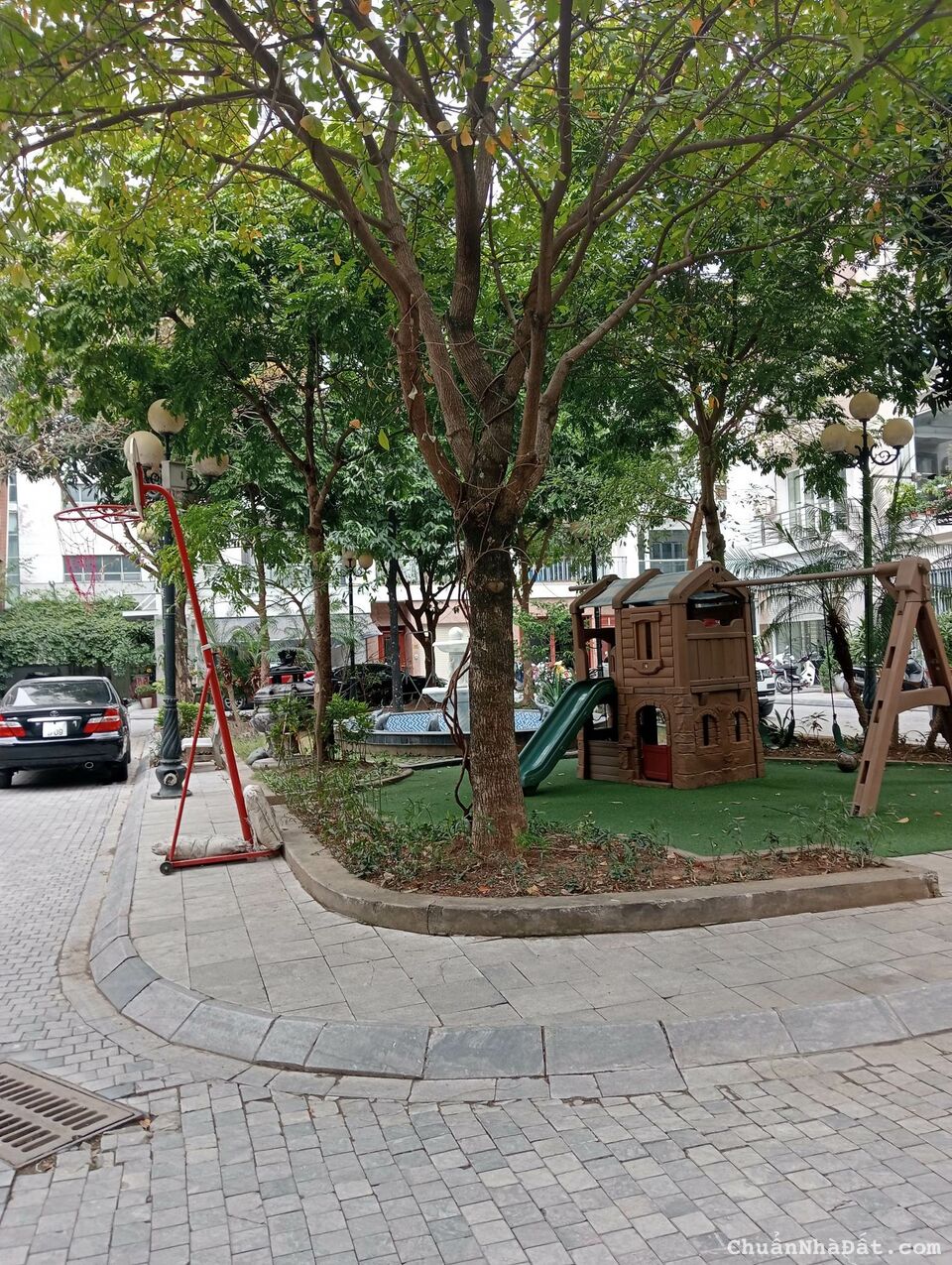  bán gấp căn nhà liền kề biệt thự Khu Víp Nguyễn Chí Thanh Huỳnh Thúc Kháng Láng Hạ Đống Đa dt 90 m