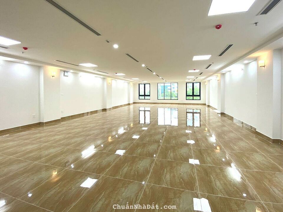 Chính chủ cần bán gấp căn nhà mặt phố Nguyễn Hoàng Trần Bình Mỹ Đình Nam Từ Liêm dt 100m2 giá 56 tỷ