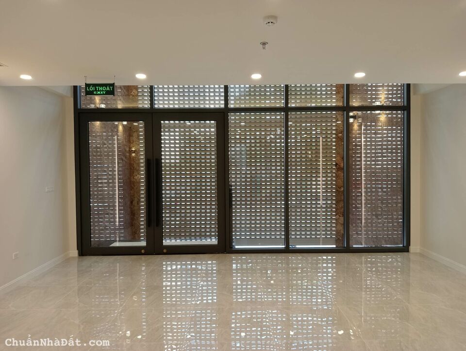 Chính chủ cần bán gấp căn nhà mặt phố Nguyễn Hoàng Trần Bình Mỹ Đình Nam Từ Liêm dt 100m2 giá 56 tỷ