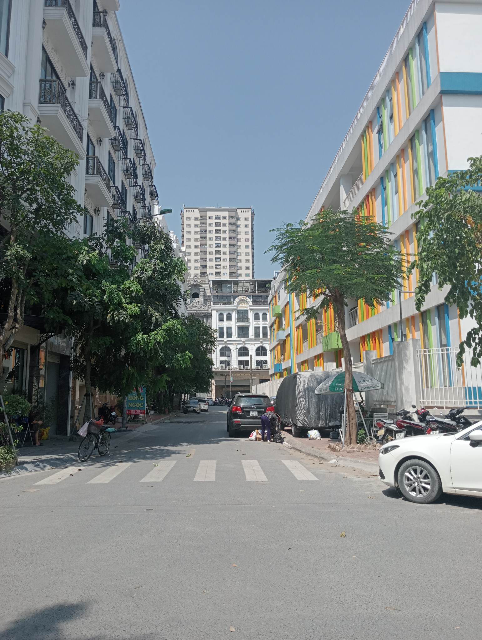 Chính chủ cần Bán Nhà Mặt Phố Giảng Võ, Nguyễn Thái Học, Cát Linh, Đống Đa, diện tích 82  giá 42 tỷ