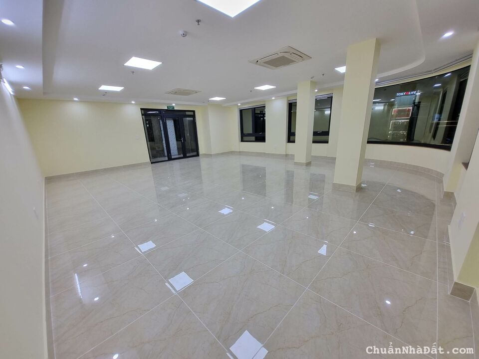 bán gấp nhà Khu Đô Thị Mới Cầu Giấy mặt phố Trần Thái Tông Dịch Vọng Hậu Cầu Giấy dt 360m2 giá 320 bán gấp nhà Khu Đô Thị Mới Cầu Giấy mặt phố Trần Thái Tông Dịch Vọng Hậu Cầu Giấy dt 360m2 giá 320