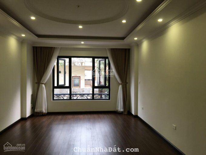 Chính chủ cần bán gấp nhà ngõ 344 Hồ Tùng Mậu Phú Diễn Bắc Từ Liêm Hà Hội DT 54 m2  giá 10,9 tỷ 