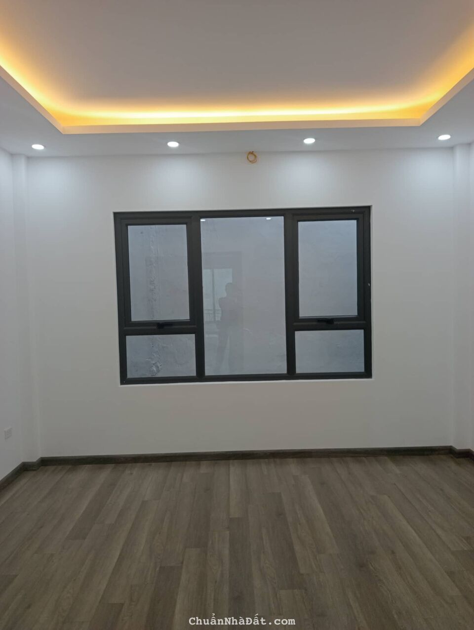 cần bán gấp nhà xây mới tại Đường Vạn Phúc Hà Đông P Đại Mỗ Q Nam Từ Liêm Hà Nội dt 34 m2 giá 4,25 