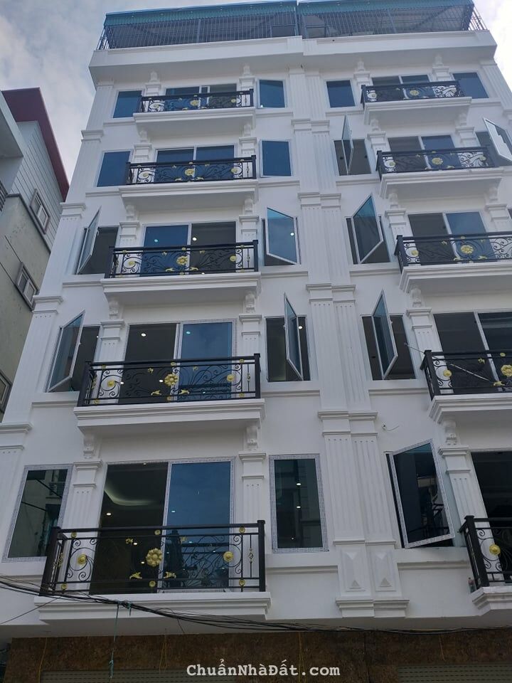 Chính chủ cần bán gấp nhà riêng xây mới tại ngõ phố Đội Cấn Liễu Giai Ba Đình dt 33 m2 giá 4,9 tỷ 