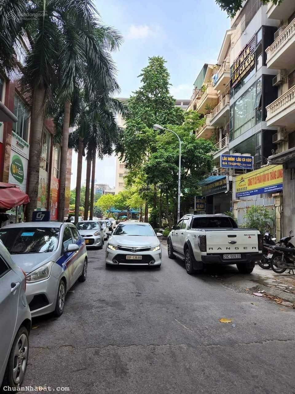 Bán đất tại Đường Võ Chí Công, Phường Xuân La, Tây Hồ, Hà Nội diện tích 431m2 giá 330 Triệu/m2