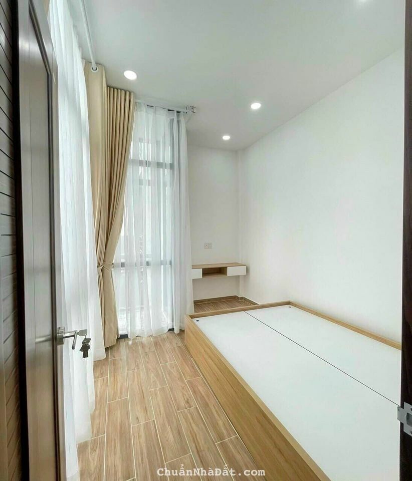 Đường Nguyễn Trường Tộ, Phường 12, Quận 4