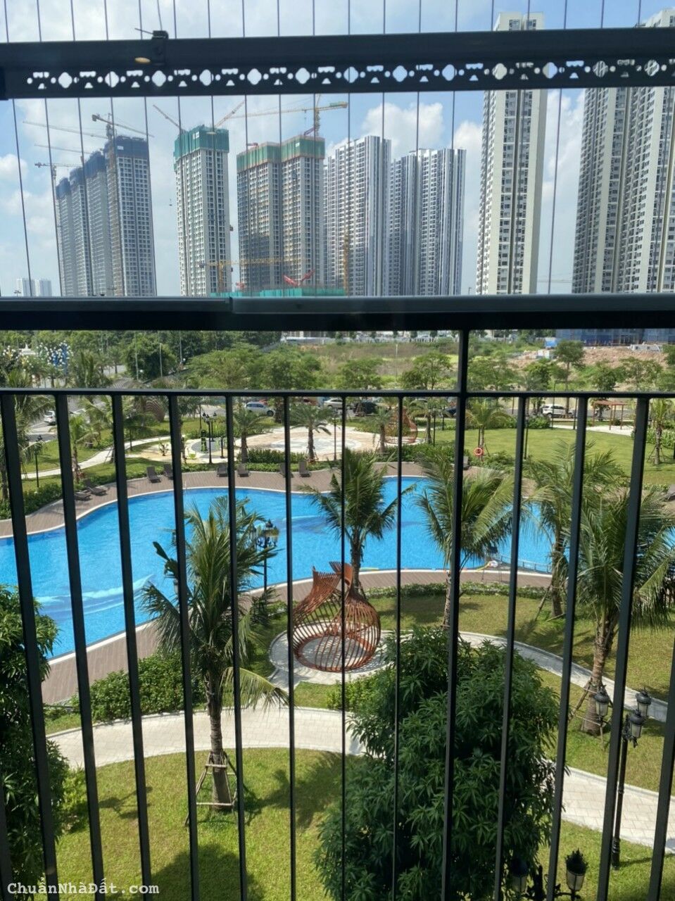 [Cho Thuê] Căn hộ 1PN+1 S4 tầng thấp - View Bể Bơi Vinhomes Smart City Tây Mỗ