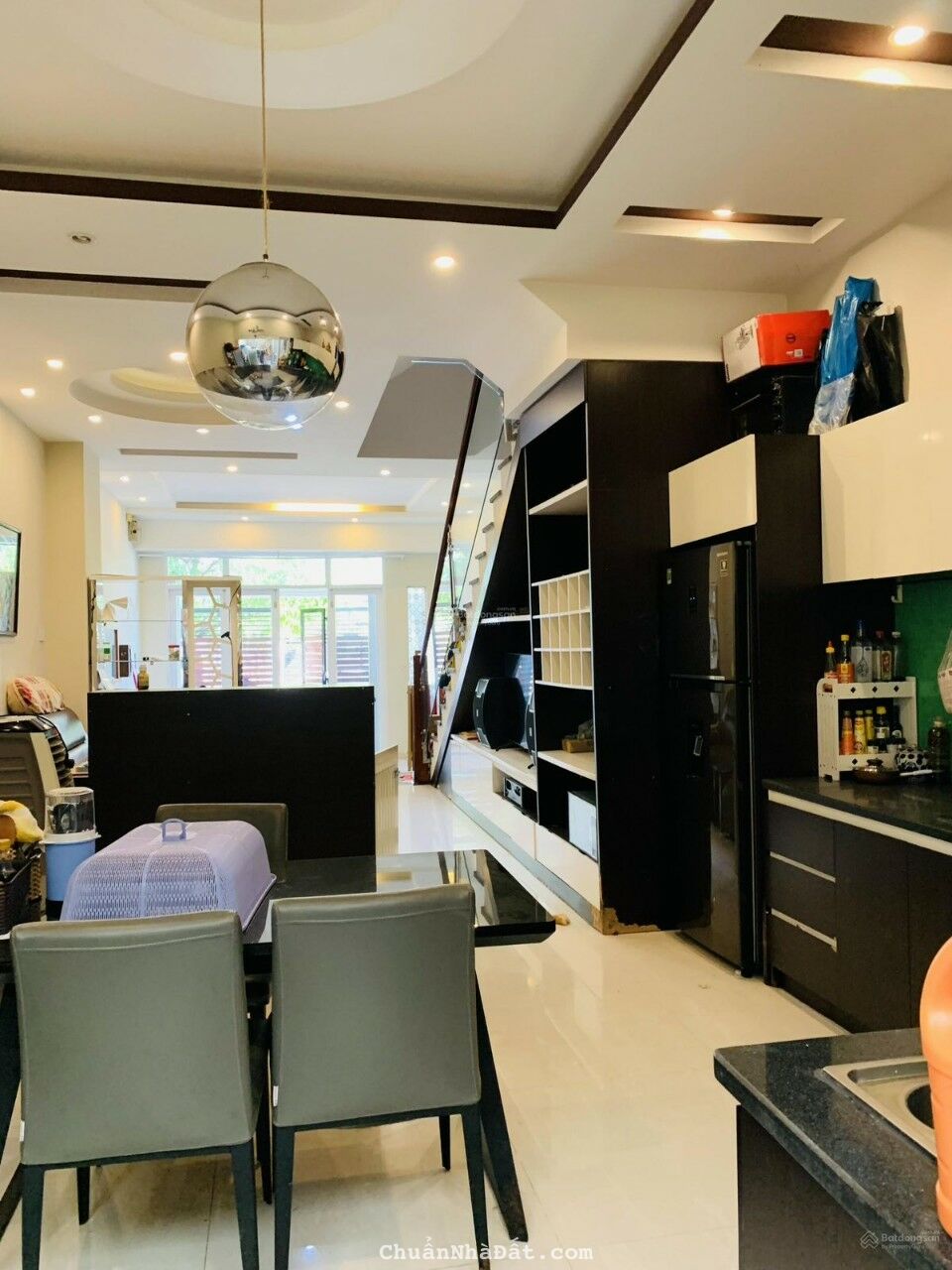 Bán nhà 3 tầng, đường P2 rộng 13m, KĐT Vĩnh Điềm Trung - Nha Trang Bán nhà 3 tầng, đường P2 rộng 13m, KĐT Vĩnh Điềm Trung - Nha Trang