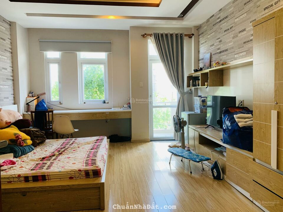 Bán nhà 3 tầng, đường P2 rộng 13m, KĐT Vĩnh Điềm Trung - Nha Trang Bán nhà 3 tầng, đường P2 rộng 13m, KĐT Vĩnh Điềm Trung - Nha Trang