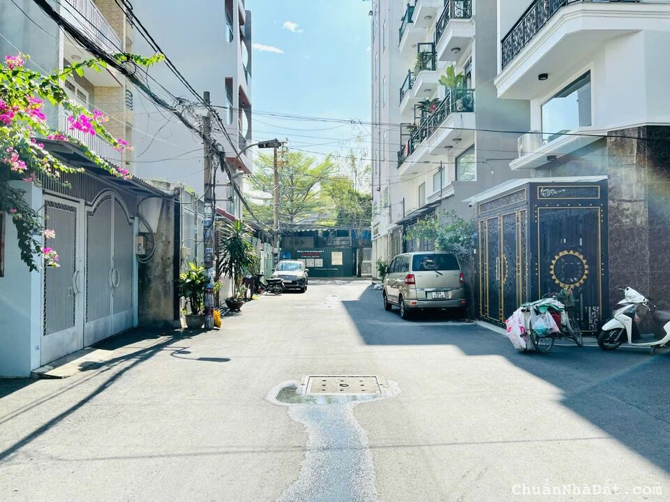 Tặng full nội thất vì cần bán gấp nhà Phó Cơ Điều, Phường 12, Quận 5, DT 71m2, giá 3 tỷ 850 triệu