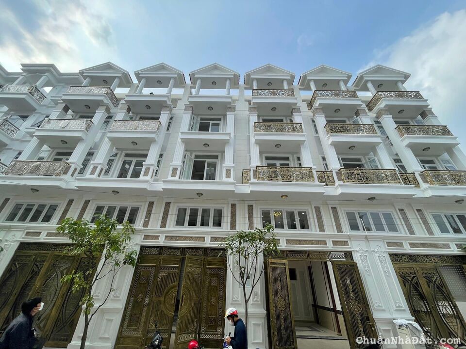 Nhà bán khu đồng bộ 535 Quốc Lộ 13, Hiệp Bình Phước. Giá 3tỷ250 triệu/căn. Sát khu đô thị Vạn Phúc