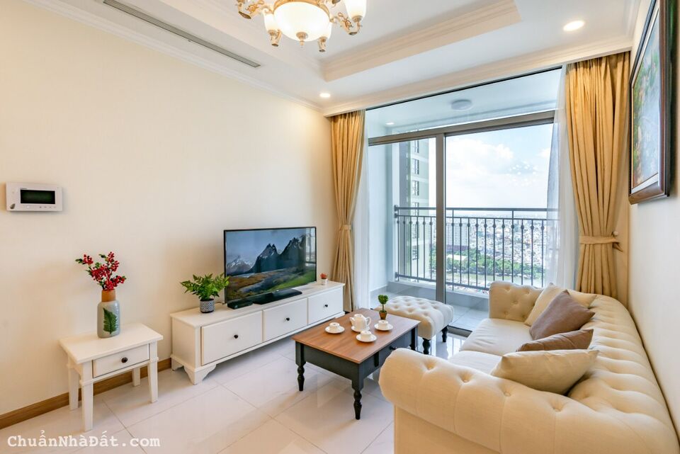 Duy nhất căn góc 2 phòng ngủ - 82m2 - Vinhomes Central Park chính chủ cần bán nhanh
