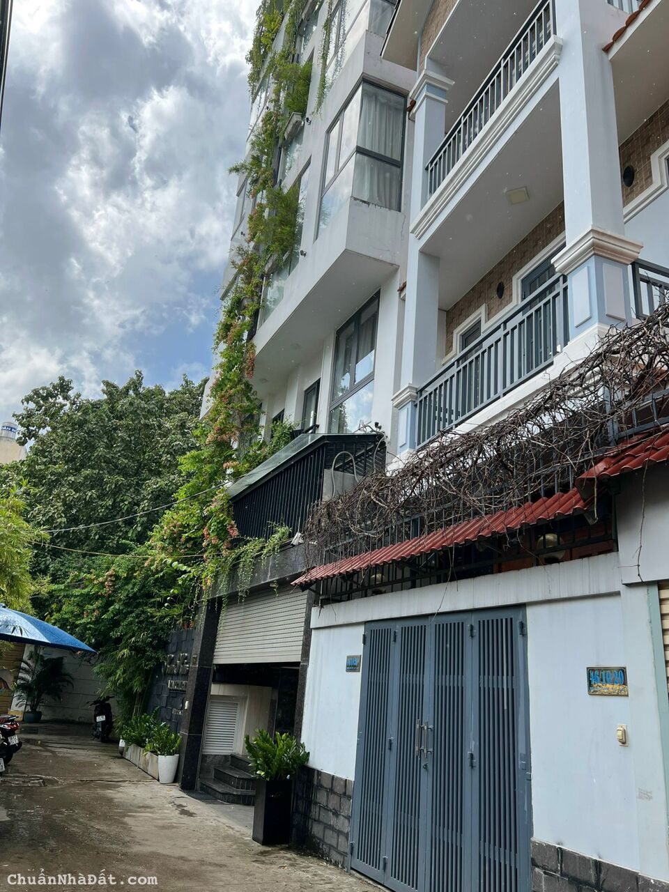 Bán gấp căn nhà quận Bình Thạng phường 17 đường Nguyễn Cửu Vân