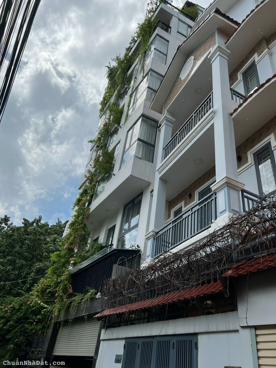 Bán gấp căn nhà quận Bình Thạng phường 17 đường Nguyễn Cửu Vân