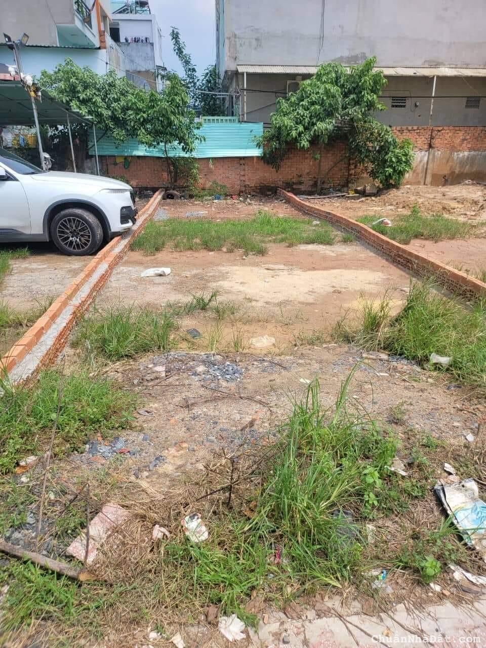 Chính chủ bán gấp lô đất phường Đông Hưng Thuận quận 12, toạ lạc tại mặt tiền Nguyễn Văn Quá. SHR Chính chủ bán gấp lô đất phường Đông Hưng Thuận quận 12, toạ lạc tại mặt tiền Nguyễn Văn Quá. SHR