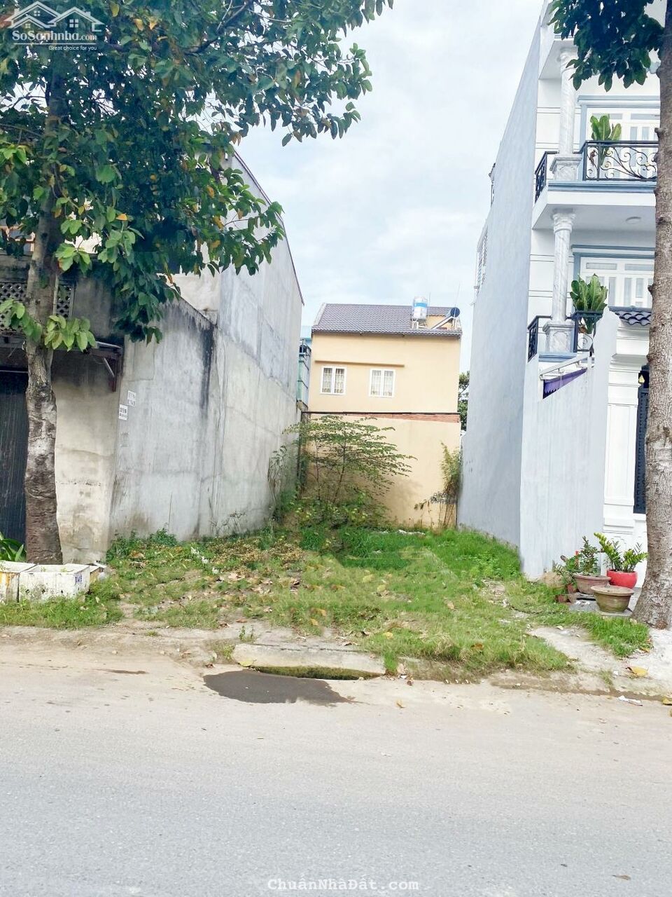 Bán gấp lô đất đường Phạm Thế Hiển. DT 100m2. Giá 2,1 tỷ