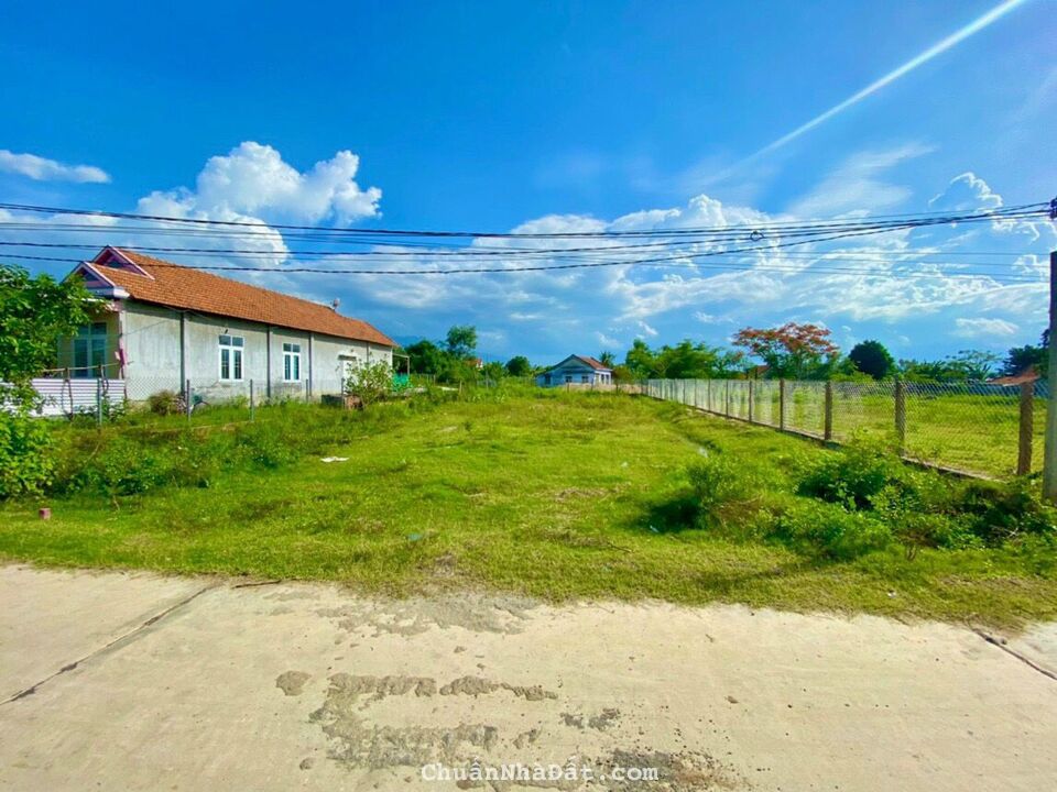 Bán đất Ninh Xuân Ninh Hoà gần QL26, gần ubnd Ninh Xuân đất đẹp đường oto Bán đất Ninh Xuân Ninh Hoà gần QL26, gần ubnd Ninh Xuân đất đẹp đường oto