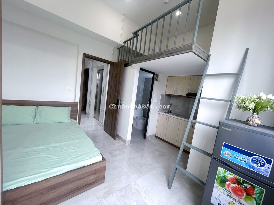 Bán nhà CCMN Lạc Long Quân Tây Hồ 146m x 8T x MT 4m.Thang máy,Doanh thu 190 Triệu/Tháng.