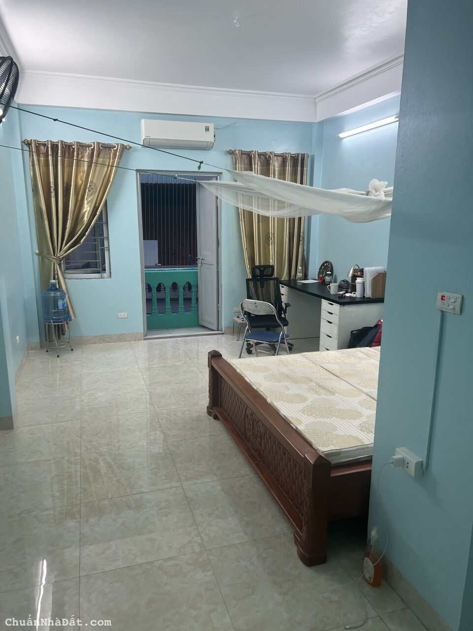 Bán nhà phố Doãn Kế Thiện 68m2 x 4 T x MT 4.5m x 9.4 tỷ.