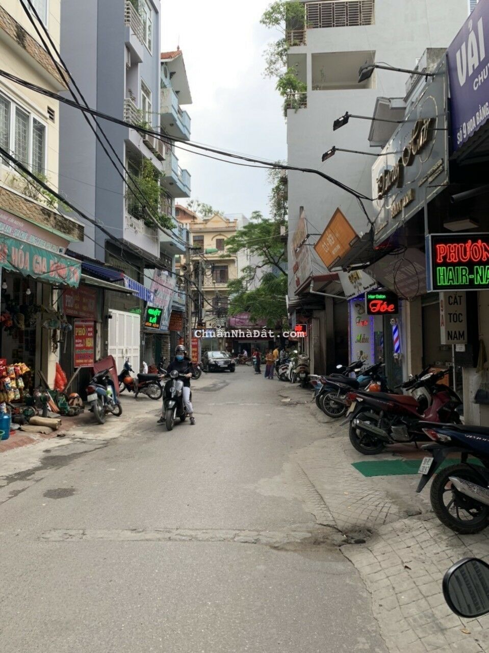 Nhà siêu đẹp mặt phố kinh doanh Q. Cầu Giấy. 49m2 5 Tầng. Chỉ nhỉnh 13 tỷ.