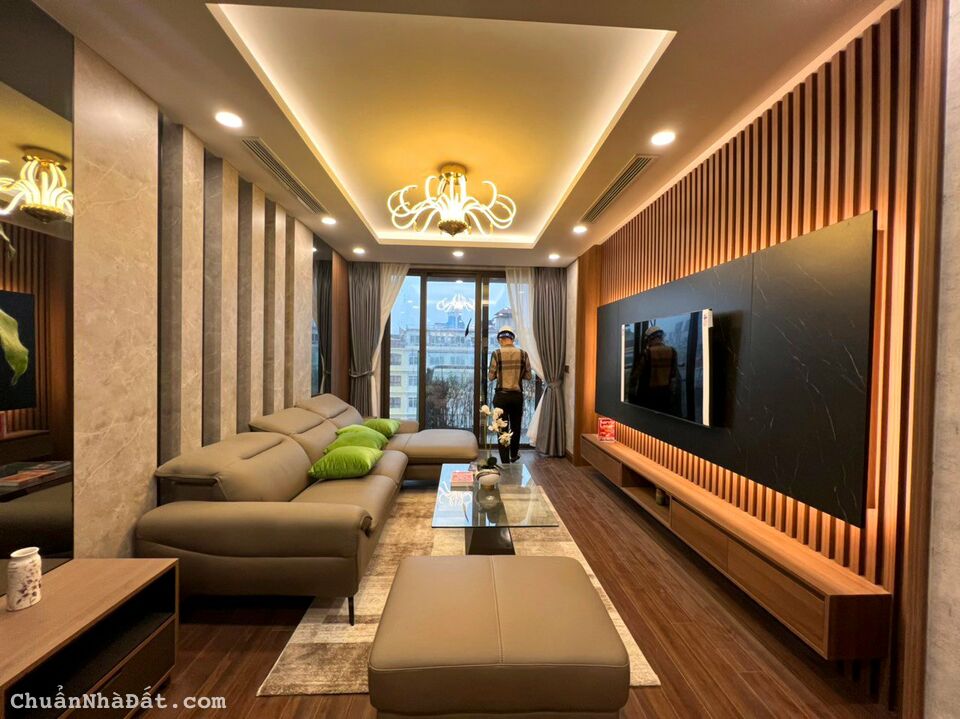 93 LÁNG HẠ, BÁN CĂN NGOẠI GIAO VIEW HỒ NHẬN NHÀ Ở NGAY. ƯU ĐÃI 2 SUẤT TẶNG 5 CHỈ VÀNG