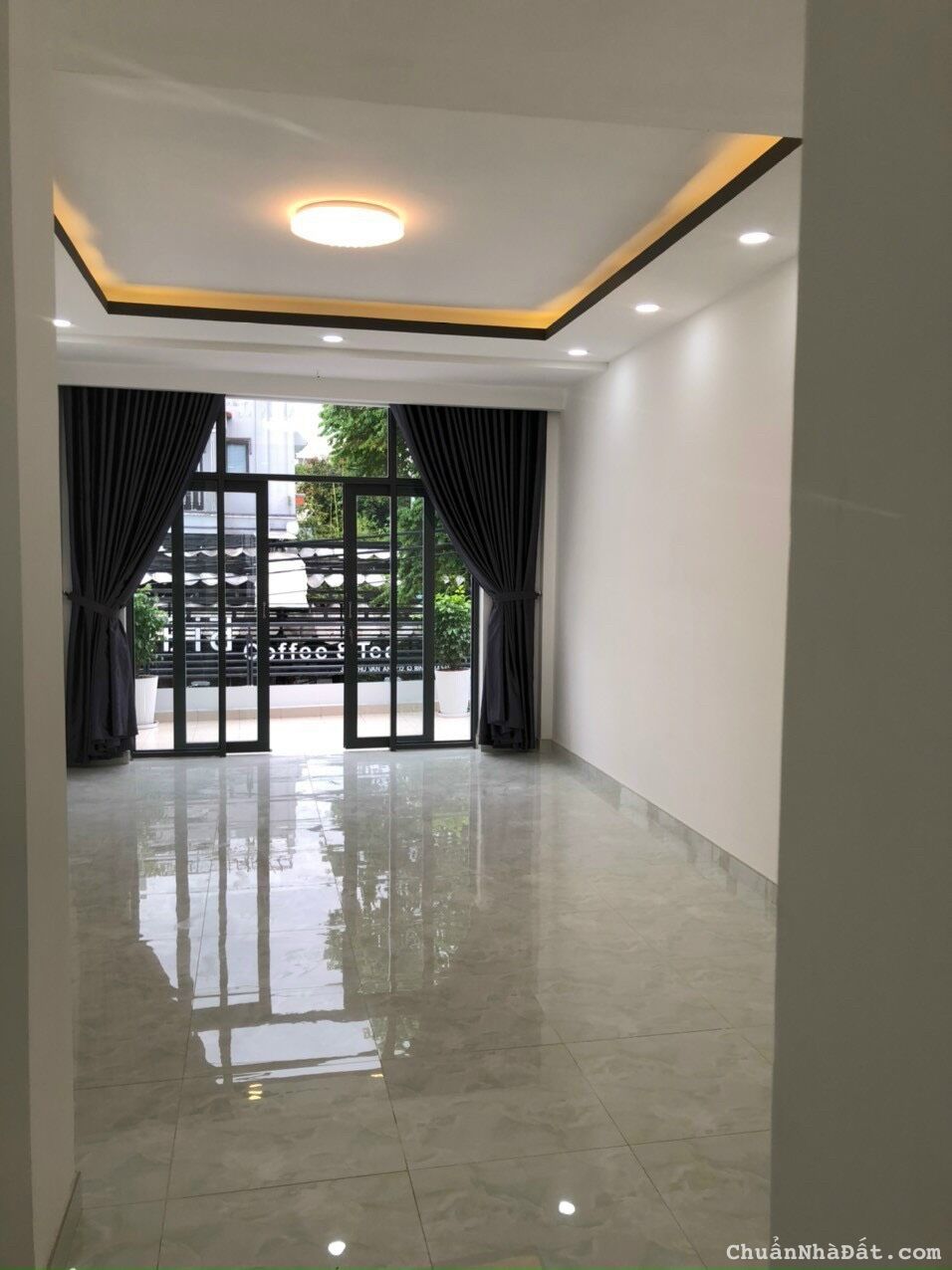 Bán nhà mặt tiền Chu văn an Trệt + Lầu