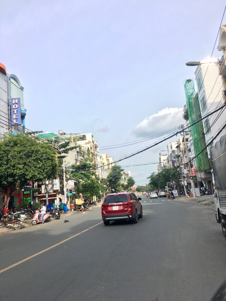 cho thuê Nhà Nguyên căn trệt 4 lầu ST