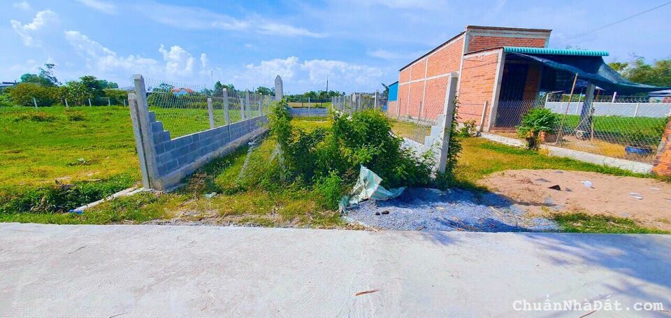 Cần tiền mở cửa hàng Spa bán gấp lô đất ở Tây Ninh 