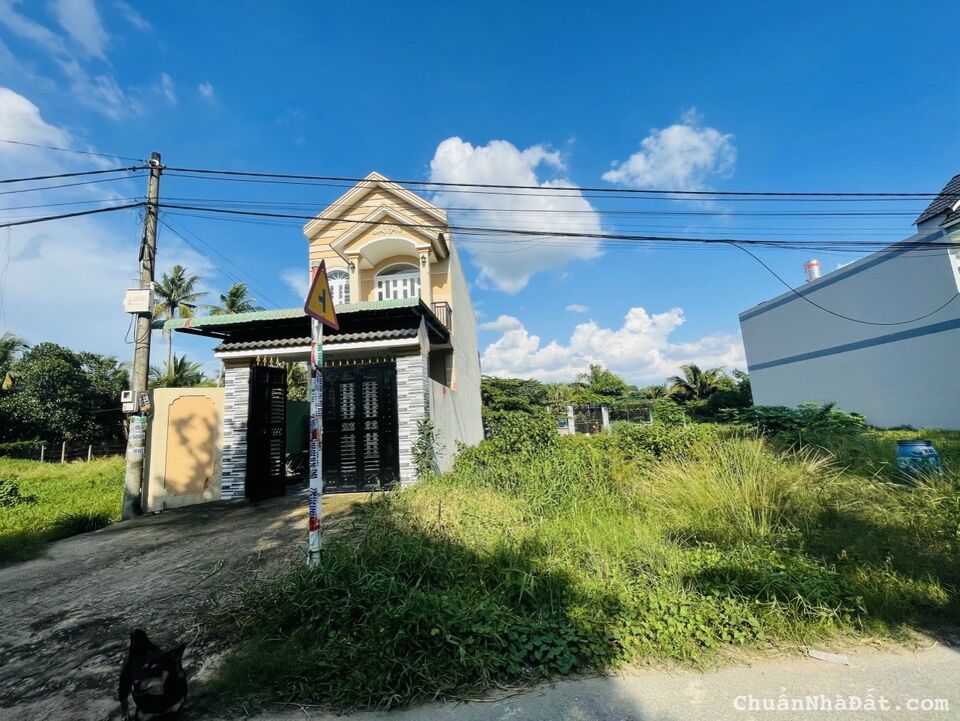 BÁN GẤP 300M2 ĐẤT THỔ CƯ GIÁ RẺ