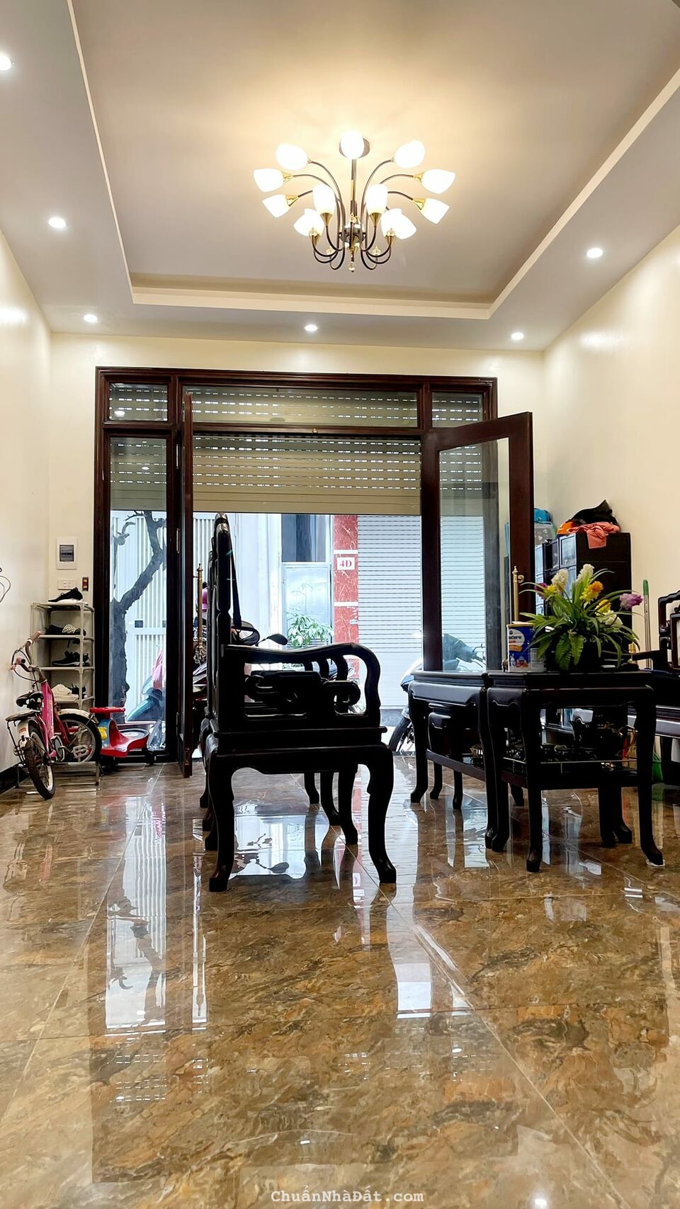 BÁN NHÀ PHỐ HỒNG MAI, S 45M x 5 TẦNG, MT 4.2M, GẦN PHỐ, Ô TÔ ĐỖ CỬA, GIÁ CHỈ 6 TỶ 990