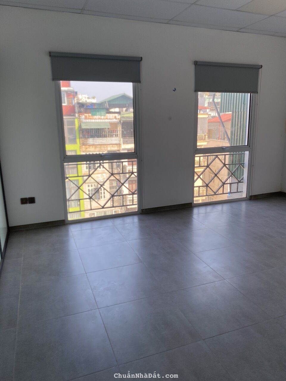 Cho thuê văn phòng cao cấp dt 70m2 tại Giang Văn Minh, Ba Đình, giá chỉ 20,5tr